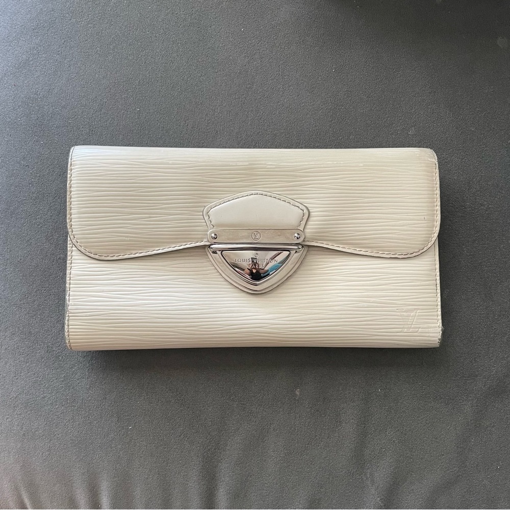 Pre-loved Authentic Louis Vuitton Ivory Epi Leather Eugenie Continental Wallet